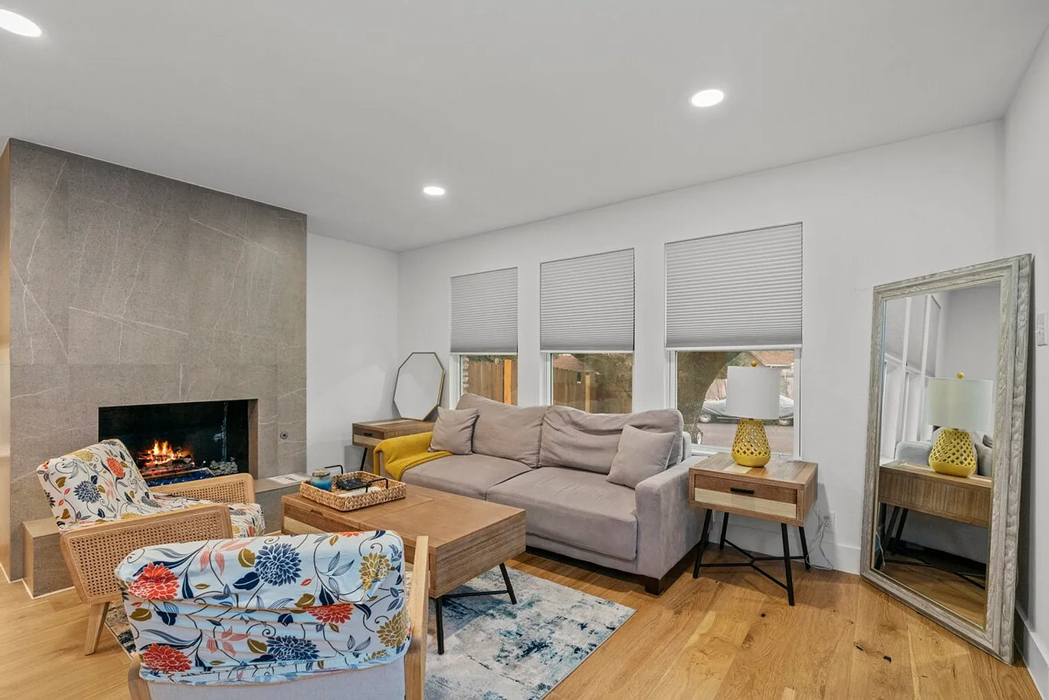 3 bed, 2.0 bath, $5,197 — Photo 1