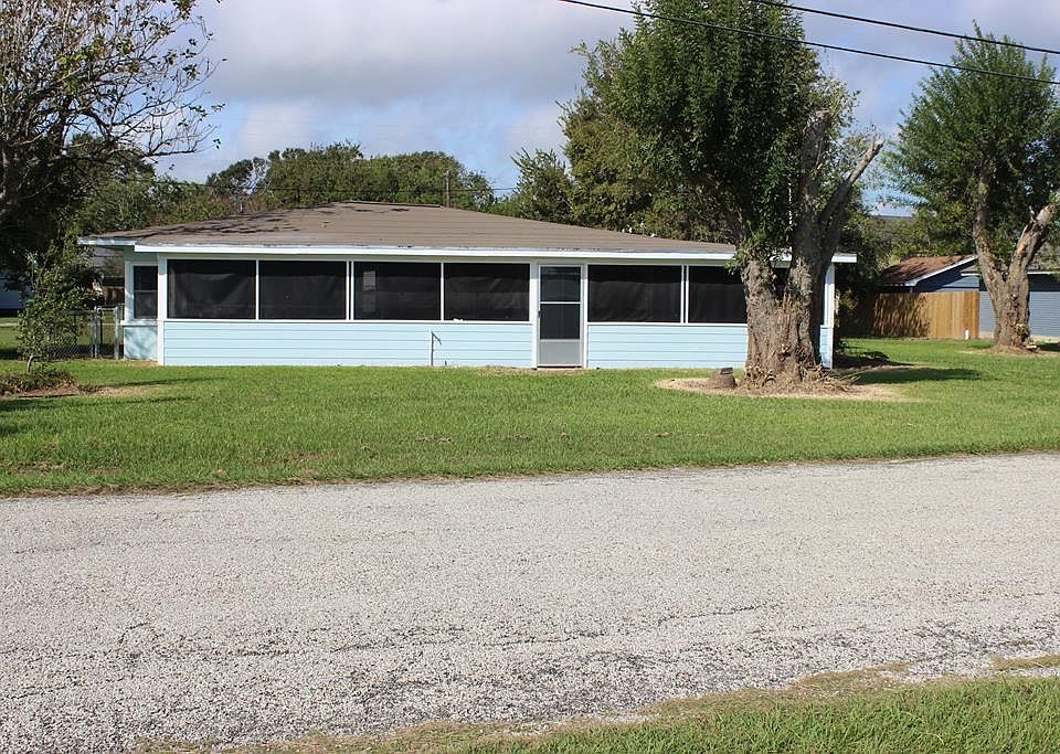 1st image of 1807 E Bayshore Dr