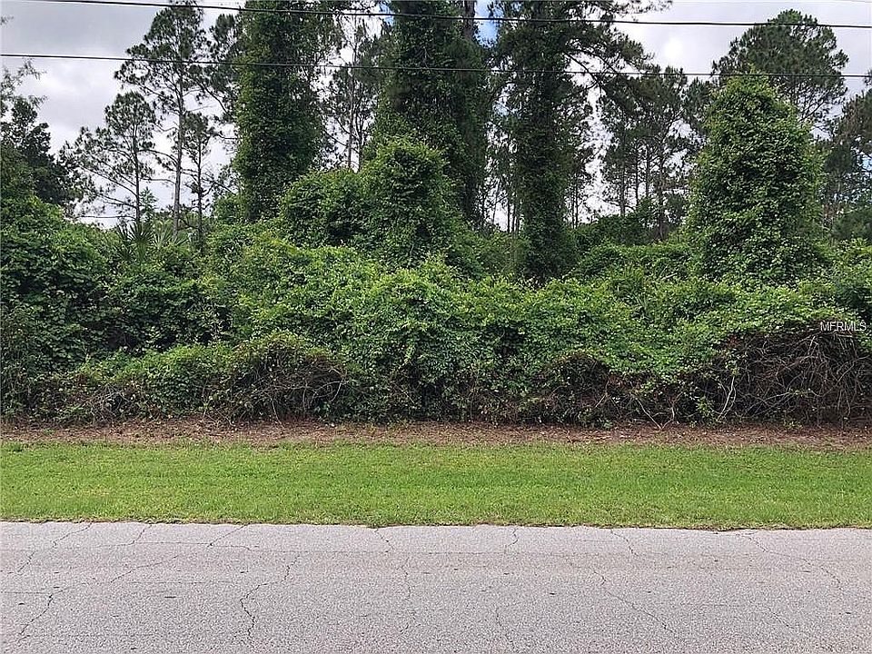 2nd image of 2525 Coachman Dr