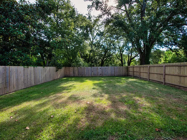 8154 Lawton St #B — Photo 18