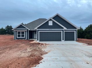 5625 Little Farms Rd, Guthrie, OK 73044