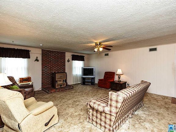 2nd image of 323 Forest Hills Dr