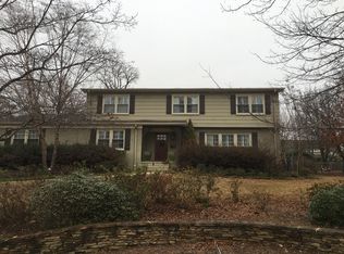 1832 Canton Rd, Vestavia Hills, AL 35216