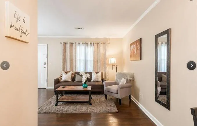 887 Vedado Way NE #4 — Photo 3
