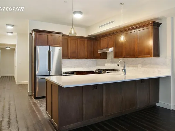 34 West 22nd Street image 3 of 5