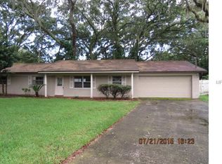 2509 Ranch Lake Cir, Lutz, FL 33559