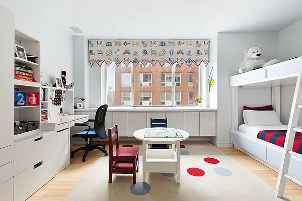 Sold by Stribling | media 8