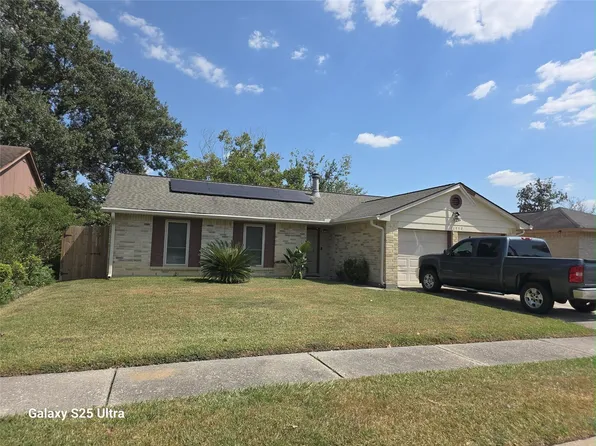 11950 Elk Springs Dr, Houston, TX 77067