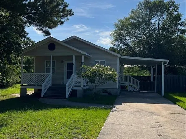 18096 Davie Dr, Ponchatoula, LA 70454