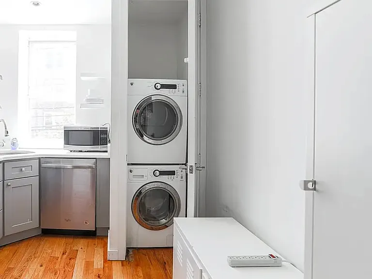 6147 Woodbine St #3L — Photo 3