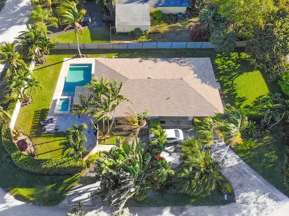 922 Turner Rd, Delray Beach, FL 33483