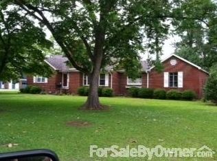 701 E 1st Ave, Chadbourn, NC 28431