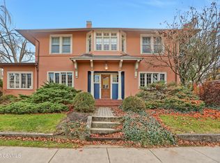 211 W Pine St, Selinsgrove, PA 17870