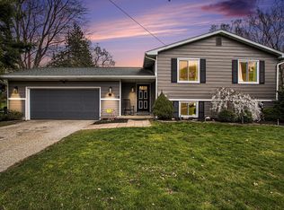 283 Cynthia Dr, Coldwater, MI 49036