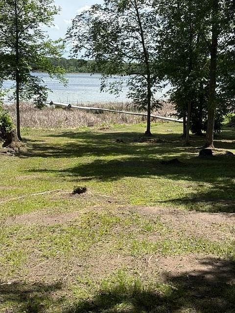 1st image of 21404 Fair Oaks Dr