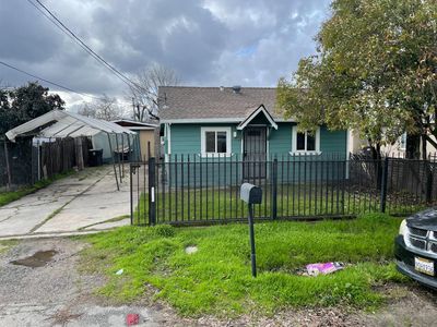 359 S Adelbert Ave, Stockton, CA, 95215