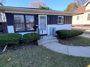 312 Island Ave, Racine, WI 53405