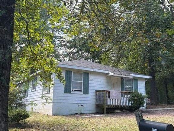 3rd image of 1558 Chattanooga St