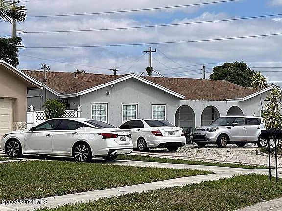 2nd image of 22035 SW 58th Ave