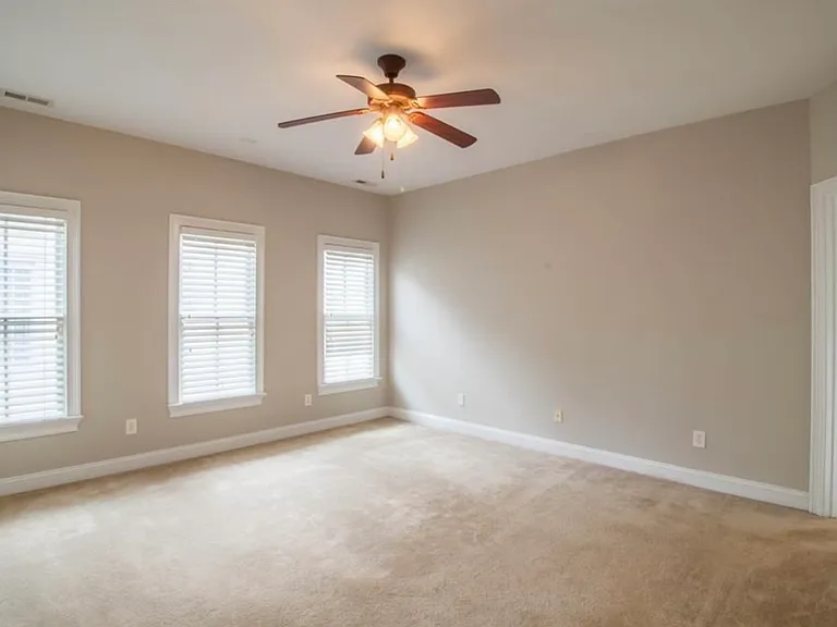 332 Highland Point Dr — Photo 18