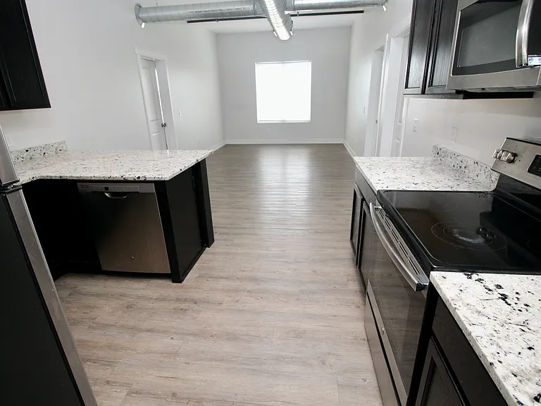 4005 Chicago Dr SW #B — Photo 15