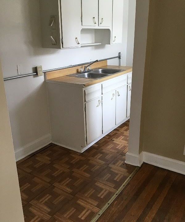 1st image of 3810 Central Ave APT 17