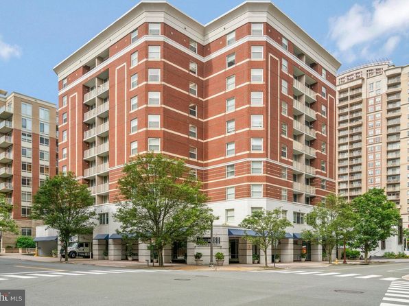 880 N Pollard St APT 824