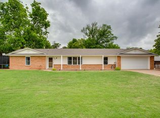 624 E County Rd, Ringwood, OK 73768