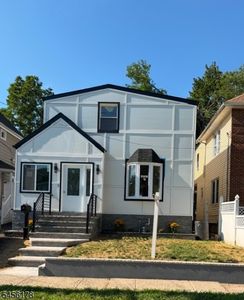 415 E 4Th Ave, Roselle, NJ, 07203
