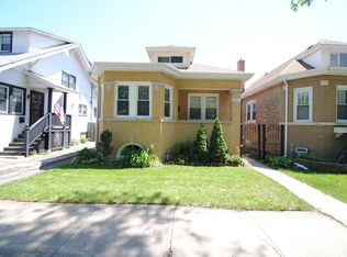 2927 N Kostner Ave, Chicago, IL