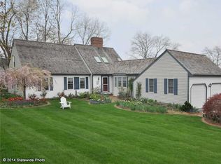 14 Lambie Cir, Portsmouth, RI 02871