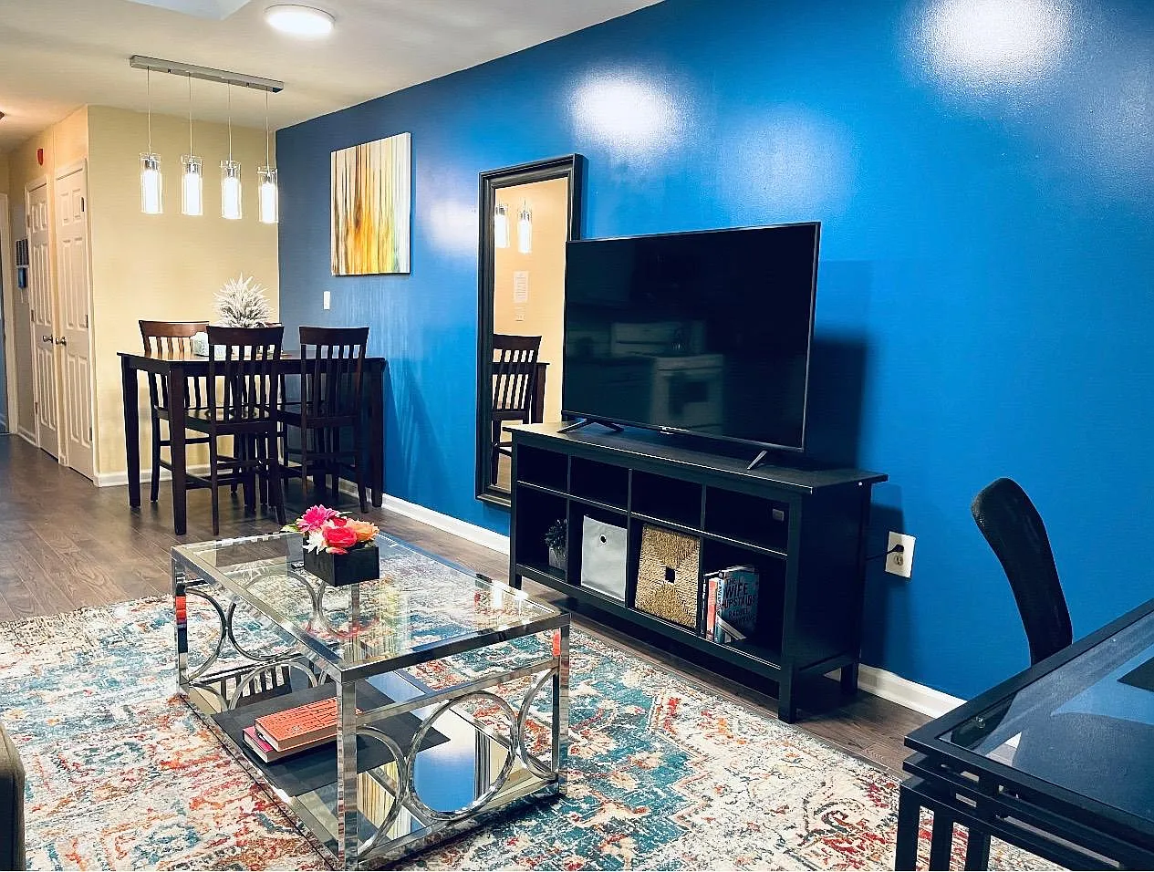 2 bed, 1500 sqft, $2,600 — Photo 2