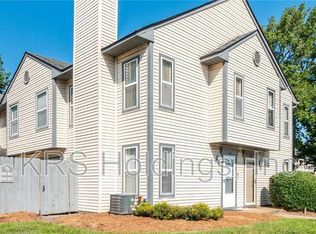 819 Zircon Ct, Virginia Beach, VA 23462