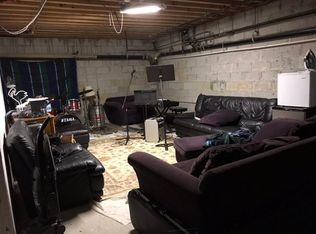 1121 Hamilton St, Philadelphia, PA 19123