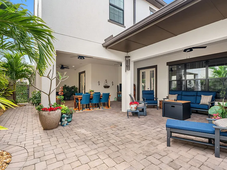 2350 Addison Dr — Photo 34