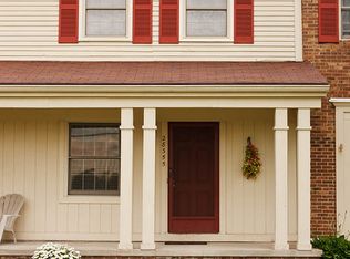 28355 Simmons Rd, Perrysburg, OH 43551