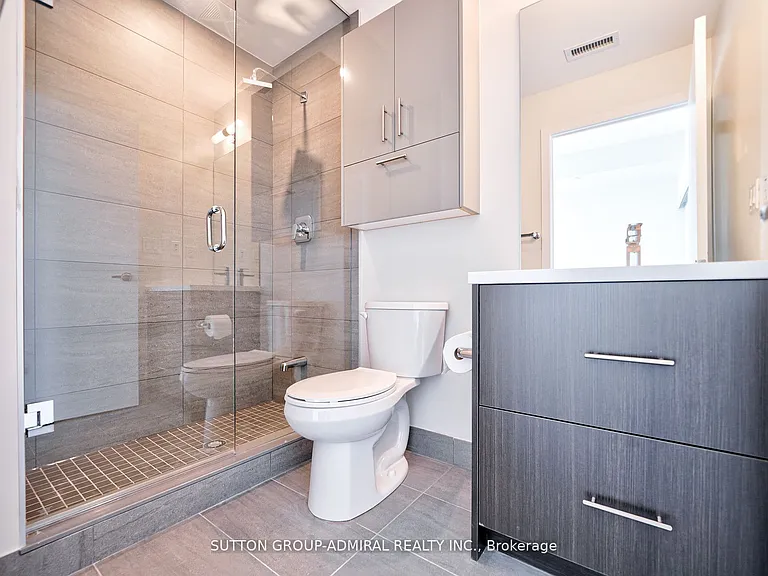 188 Fairview Mall Dr #2115 — Photo 12