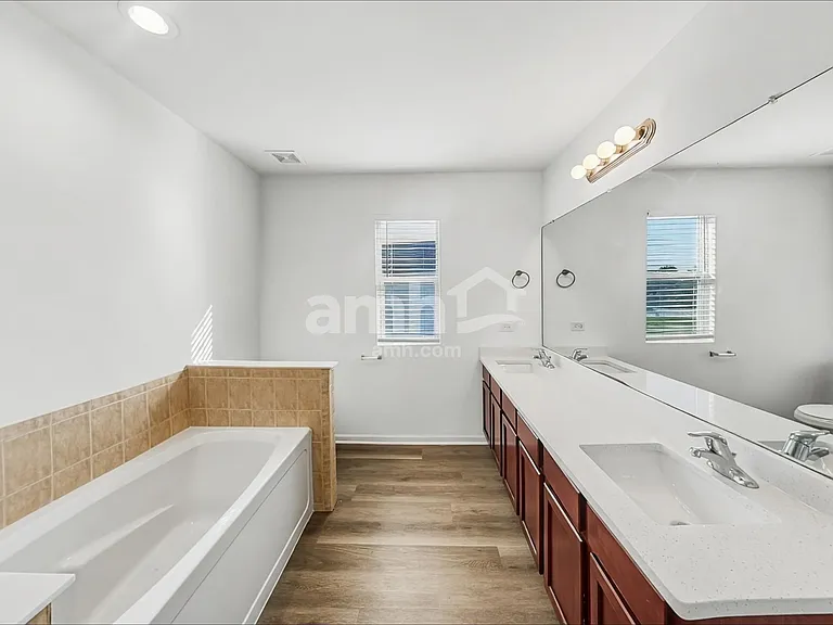 6408 Roth Dr — Photo 13