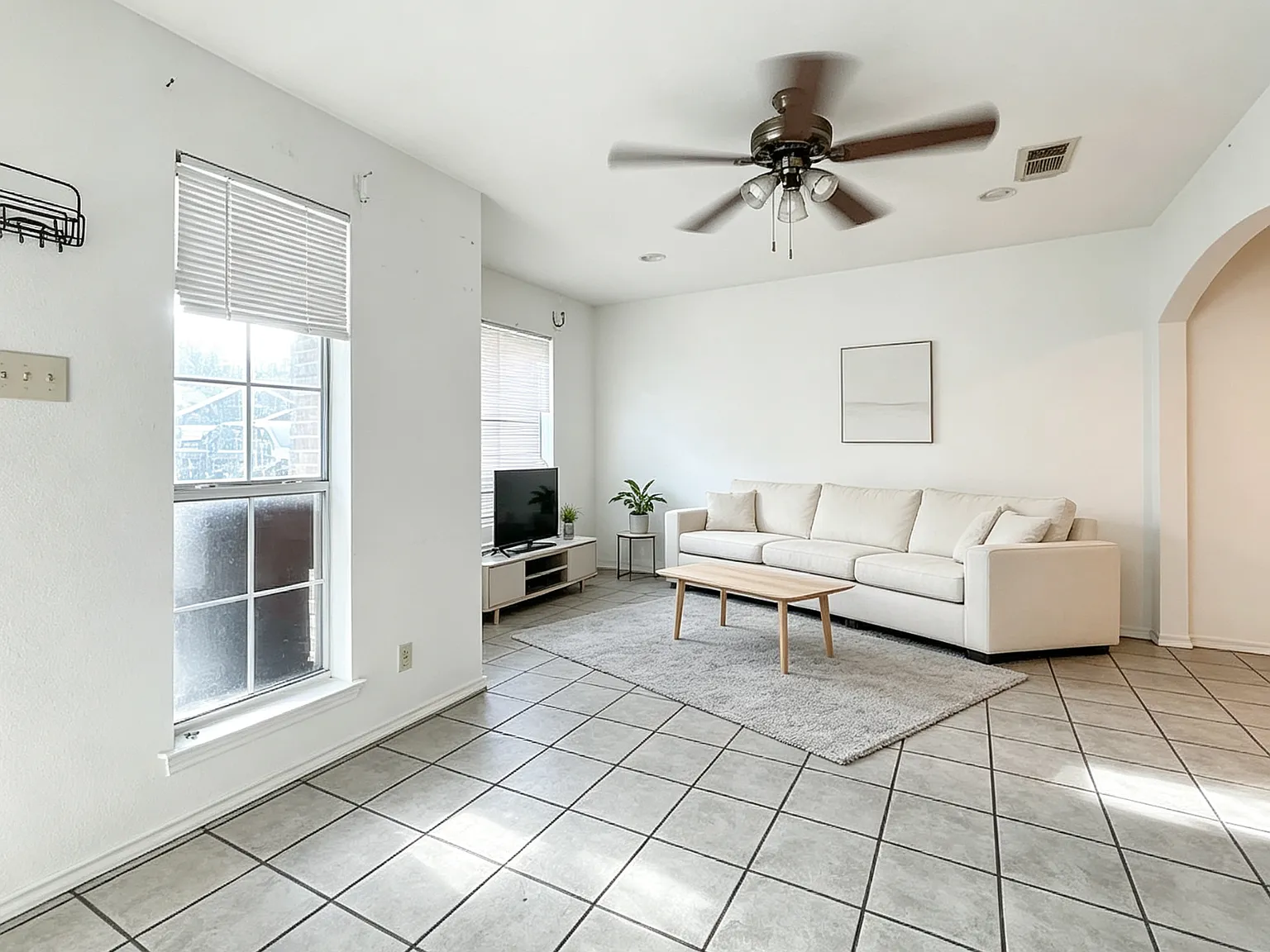 3 bed, 1218 sqft, $1,250 — Photo 4