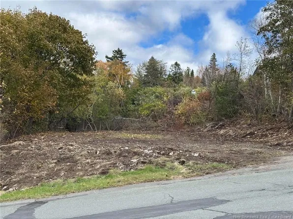 139 George St, Dalhousie, NB E8C 1R9