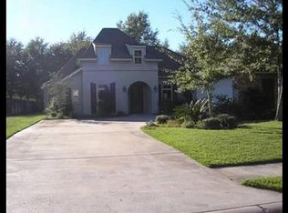 113 Belle Terre Ct, Long Beach, MS 39560