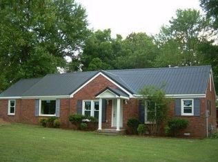38 Spring Creek Hwy, Medina, TN 38355