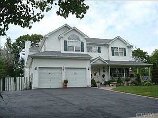 1st image of 52 Clifford Blvd