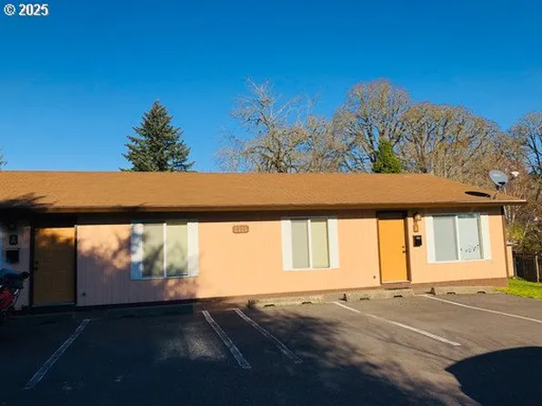 2225 B St, Forest Grove, OR 97116