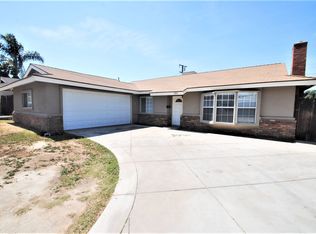1111 Acacia St, Corona, CA 92879