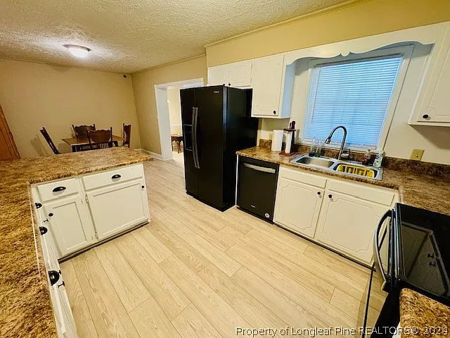 434 Windsor Rd — Photo 8