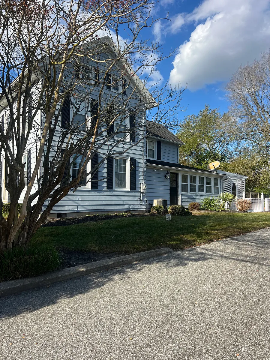 Building Photo - 10703 Saint Martins Neck Rd