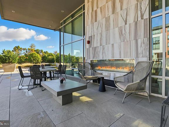 5th image of 145 Riverhaven Dr #245