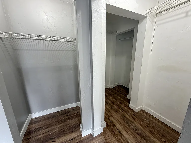 107 Washington St #5 — Photo 6