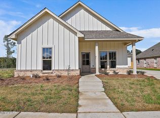 901 Brooke Ln, Brandon, MS 39042